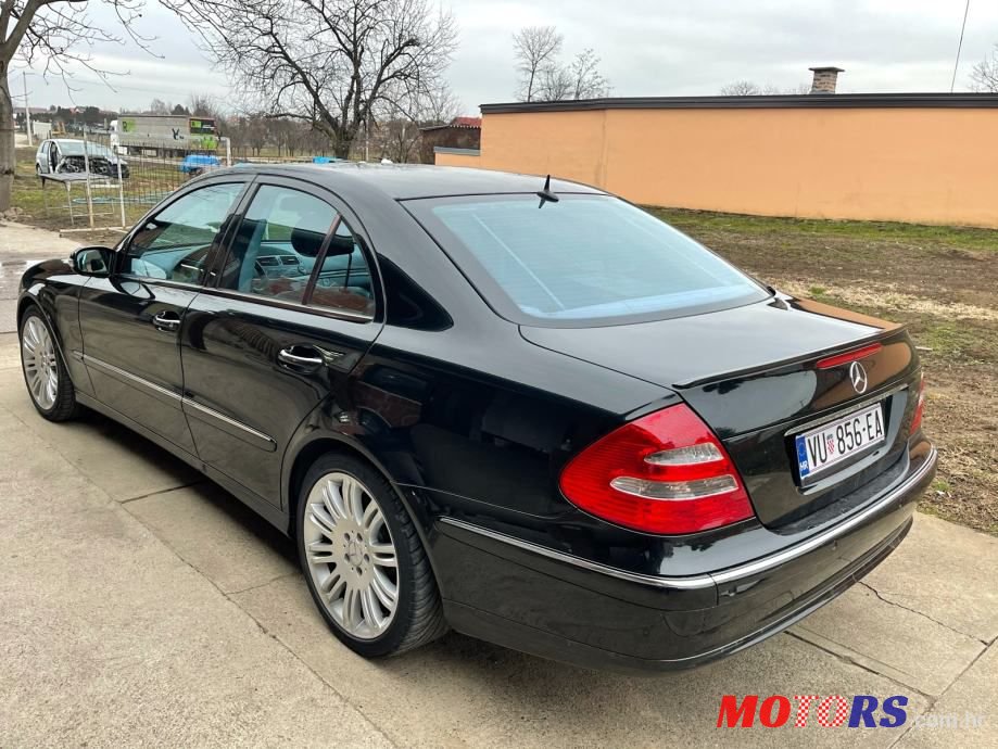 2002' Mercedes-Benz E-Klasa 270 Cdi photo #3