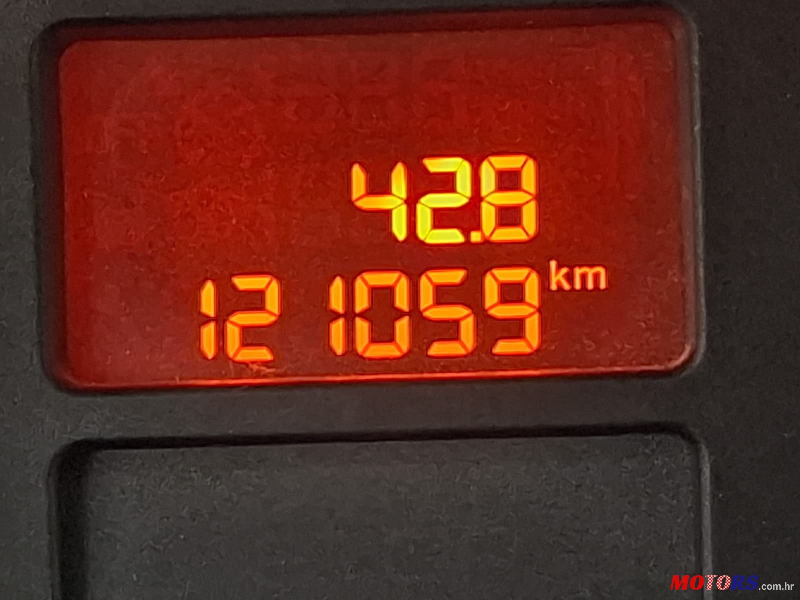 2008' Peugeot 207 photo #2