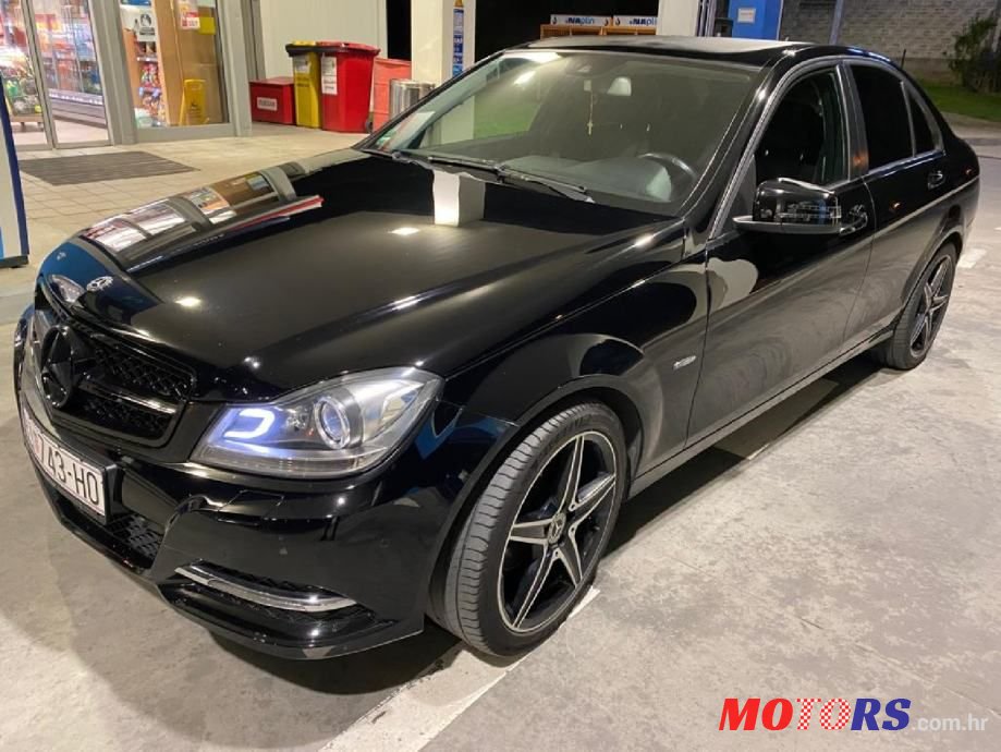 2011' Mercedes-Benz C-Klasa 220 Cdi photo #5