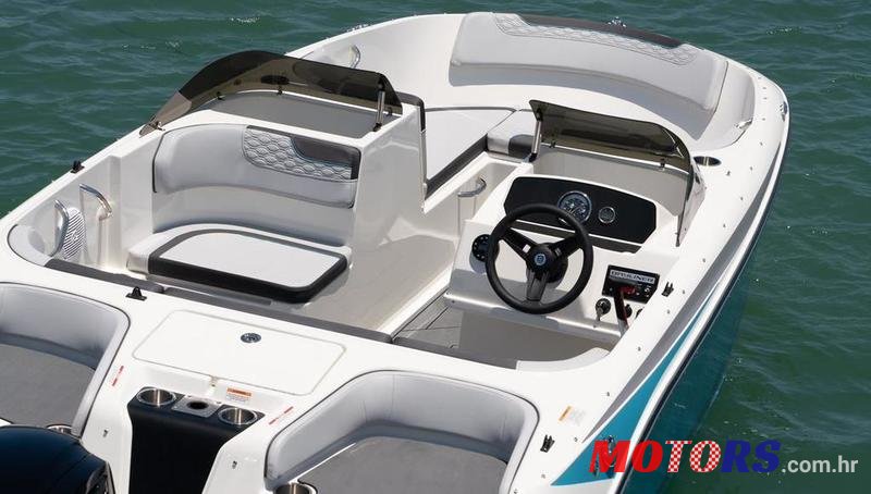 2021' Bayliner M17 2022 photo #4