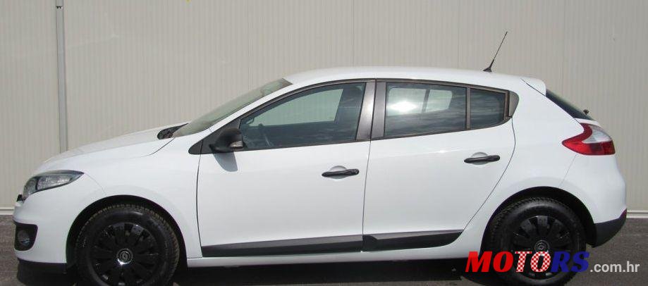 2013' Renault Megane Berline photo #1