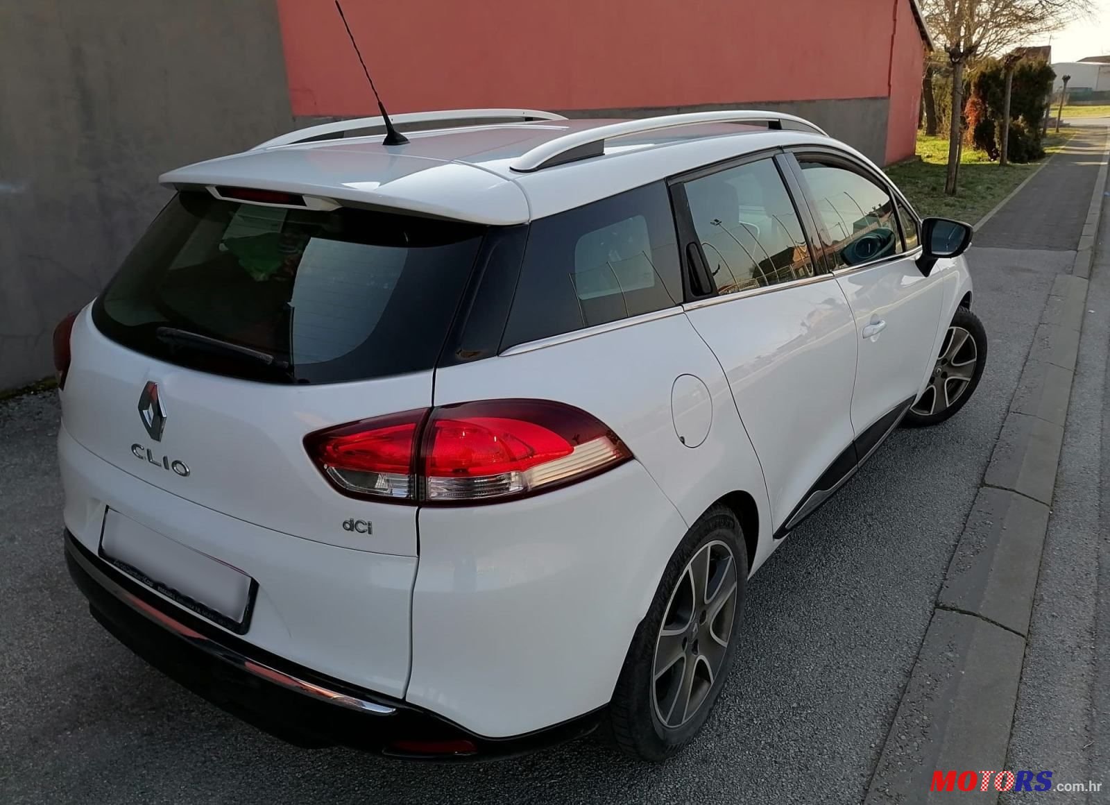 2016' Renault Clio Dci photo #2