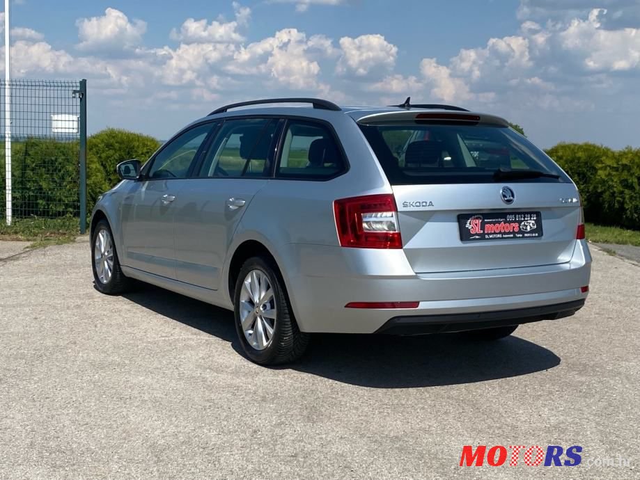 2018' Skoda Octavia Combi photo #4