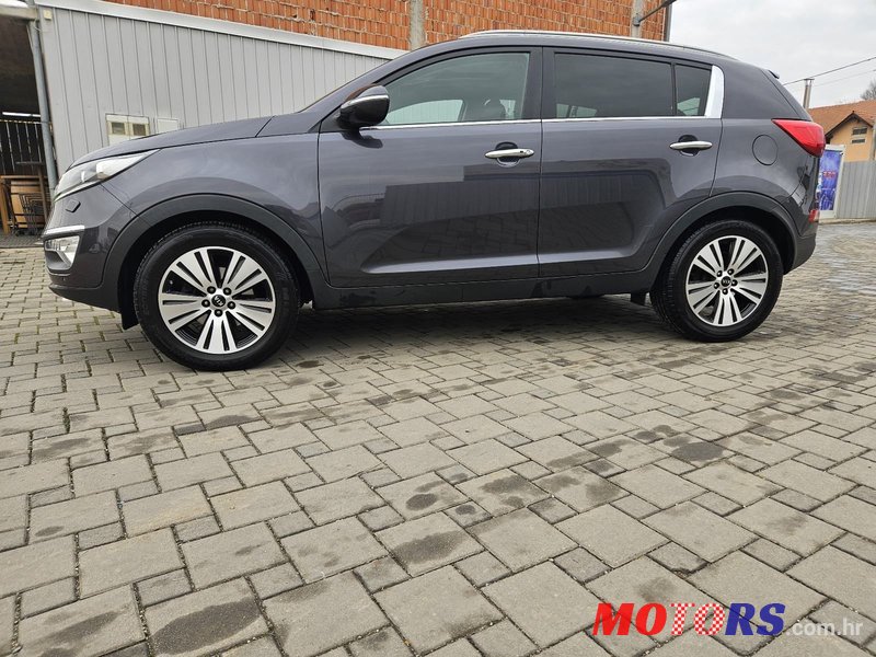 2014' Kia Sportage 2Wd 1,7 Crdi photo #2