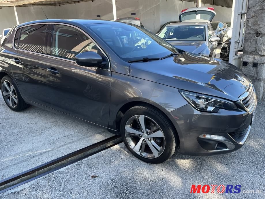 2016' Peugeot 308 photo #5