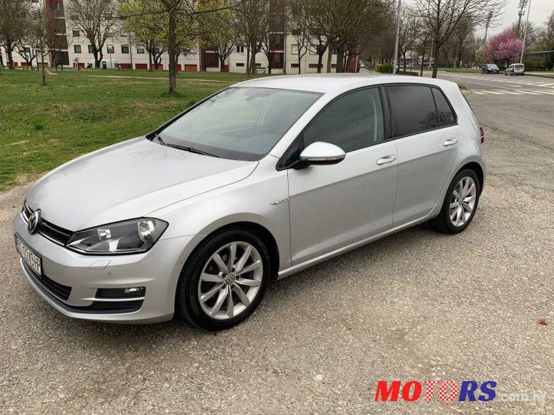 2015' Volkswagen Golf VII 1,6 Tdi Bmt photo #1