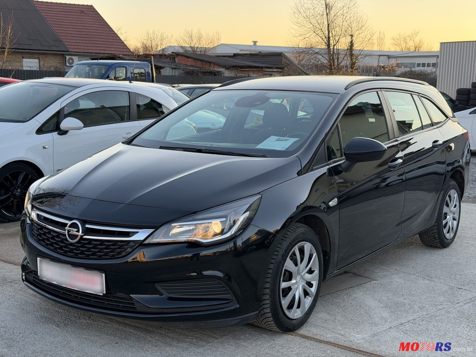 2017' Opel Astra Karavan photo #1