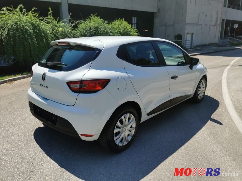 2017' Renault Clio 1.5Dci photo #6