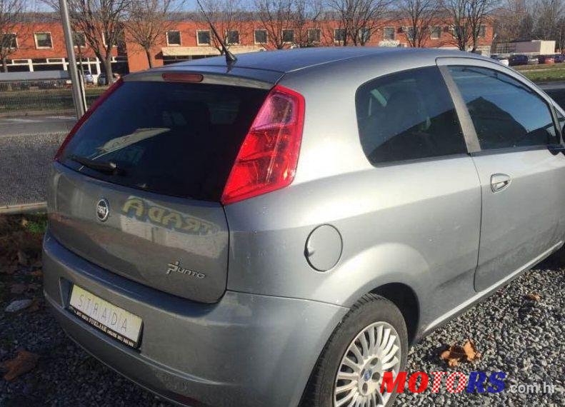 2007' Fiat Grande Punto photo #2