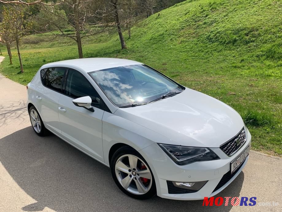 2015' SEAT Leon photo #2