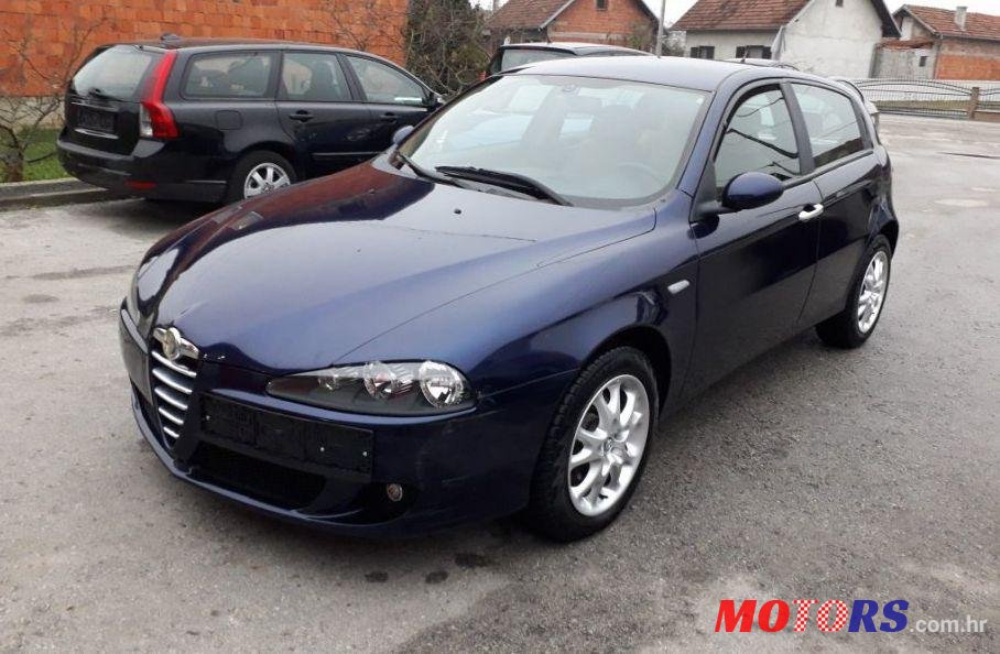 2005' Alfa Romeo 147 1,9 Jtd 150 photo #1