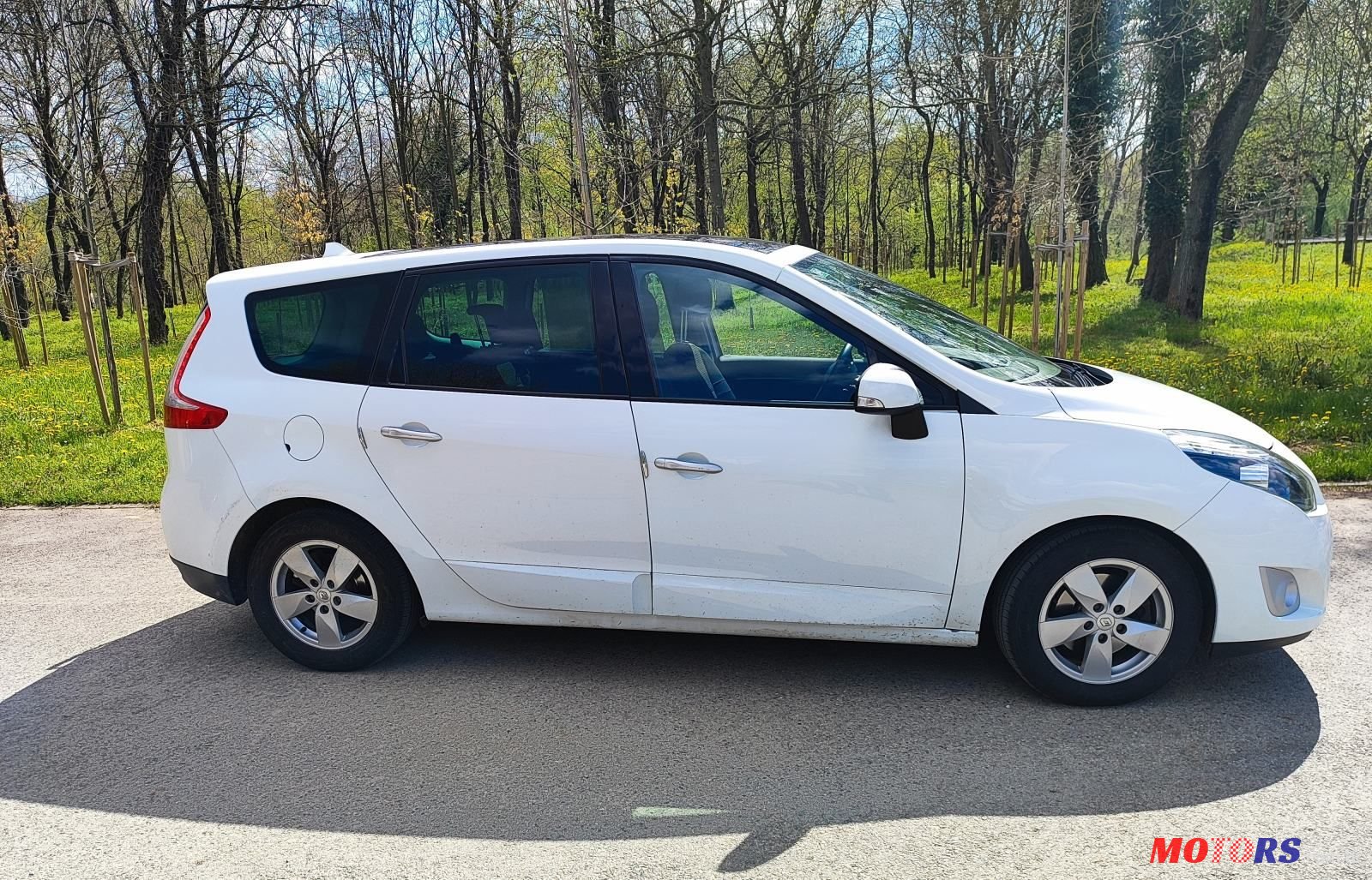 2011' Renault Grand Scenic 1,9 Dci photo #3