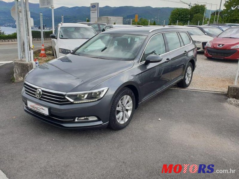 2015' Volkswagen Passat Variant 1,6 Tdi Bmt Dsg photo #1