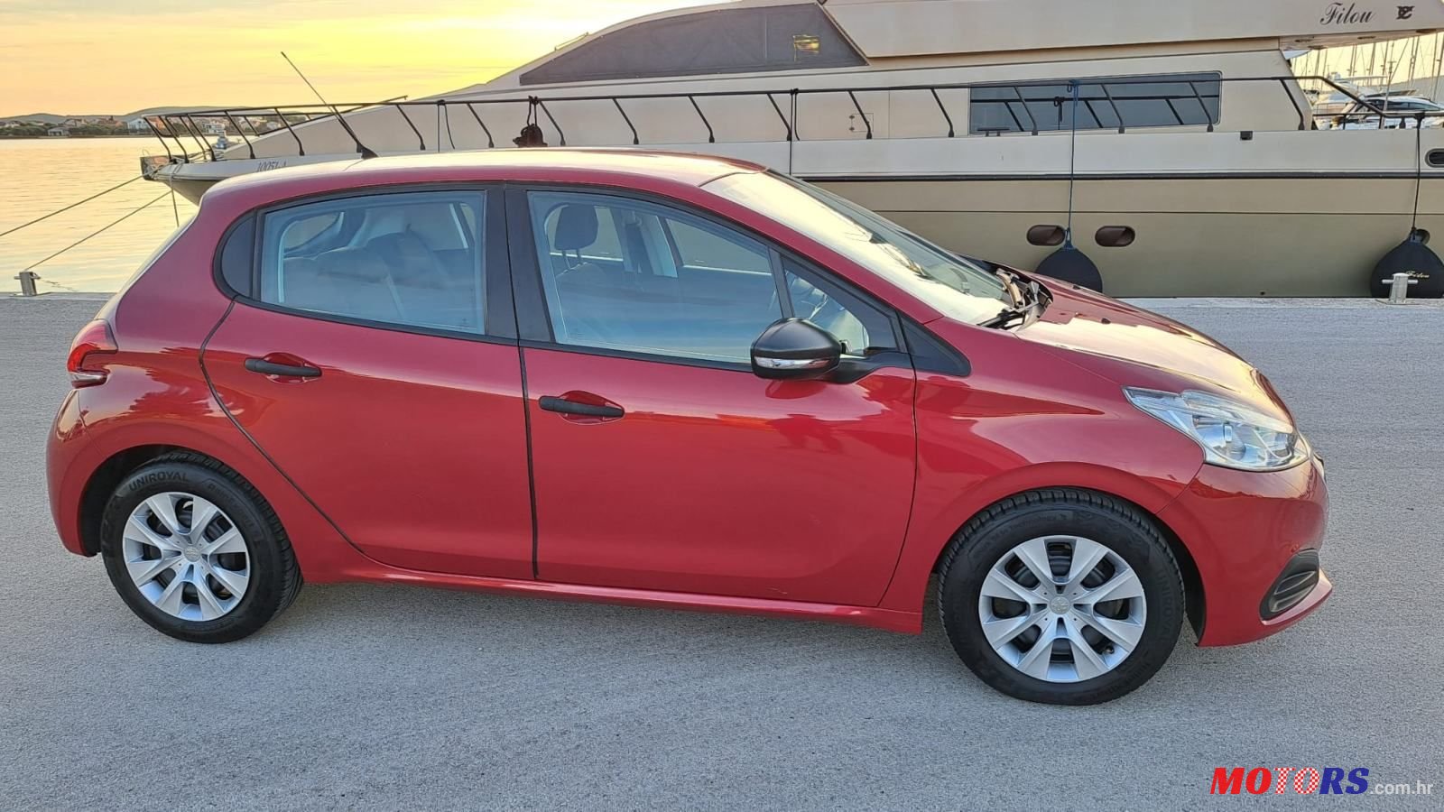 2017' Peugeot 208 1,6 Bluehdi photo #5