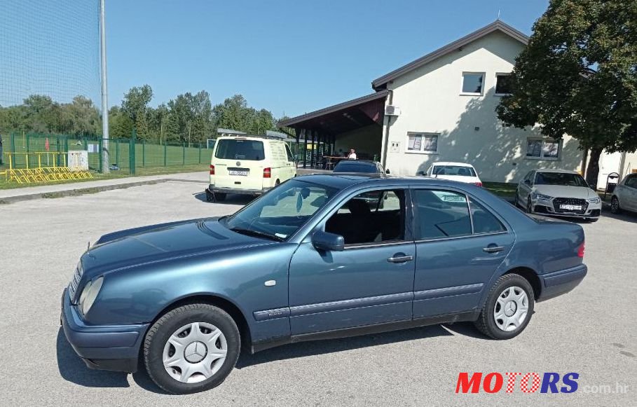 1997' Mercedes-Benz E-Klasa photo #1
