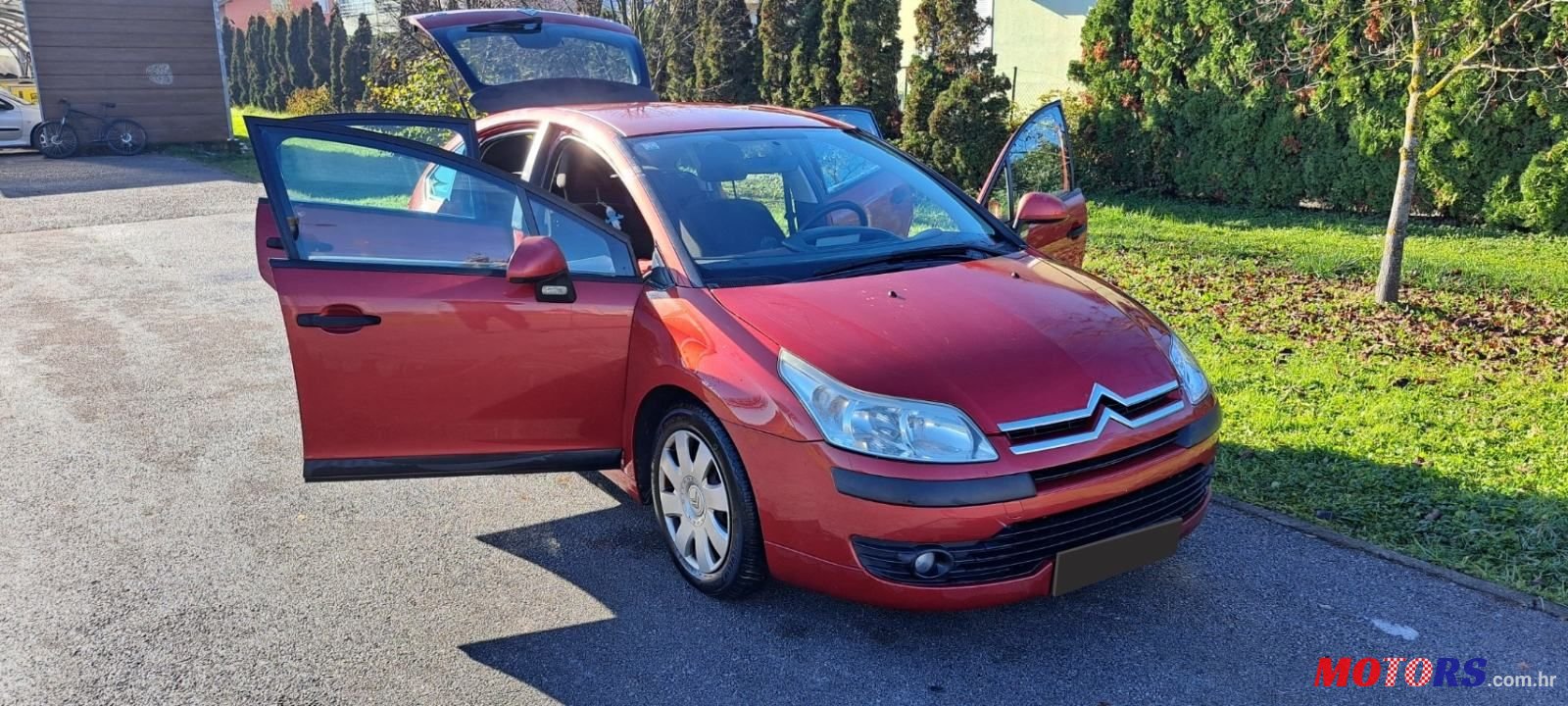 2008' Citroen C4 1,4 I 16V Sx photo #1