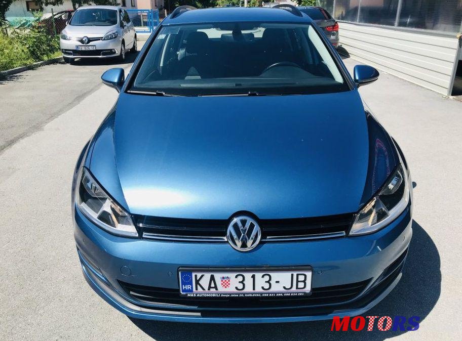 2015' Volkswagen Golf VII Variant photo #3