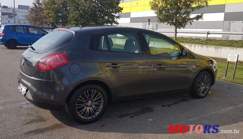 2011' Fiat Bravo 1.6 M-Jet 16V photo #1