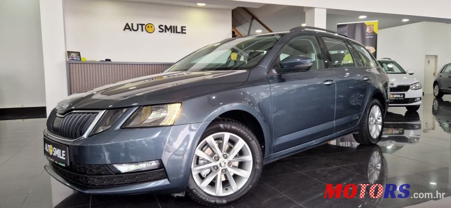 2018' Skoda Octavia Combi photo #1