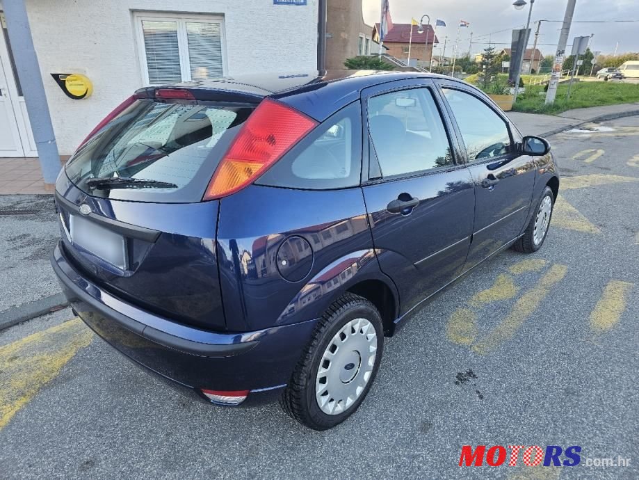2003' Ford Focus 1.4 photo #6