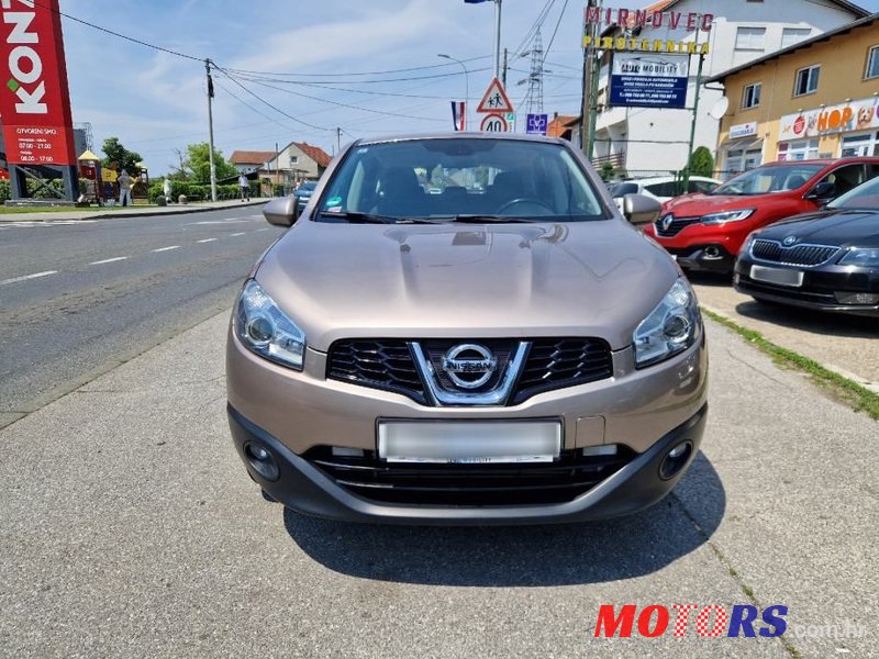 2013' Nissan Qashqai 1,6 Dci photo #2