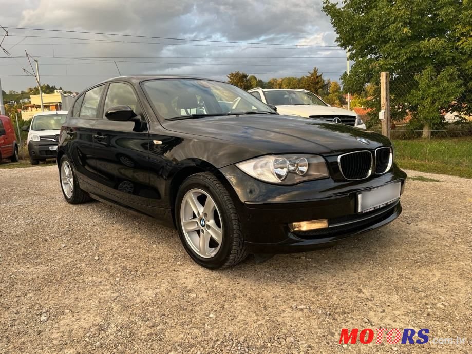 2009' BMW Serija 1 116D photo #4