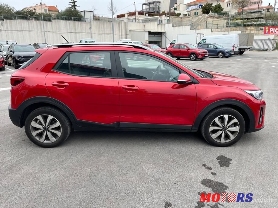 2022' Kia Stonic 1,0 T-Gdi photo #4