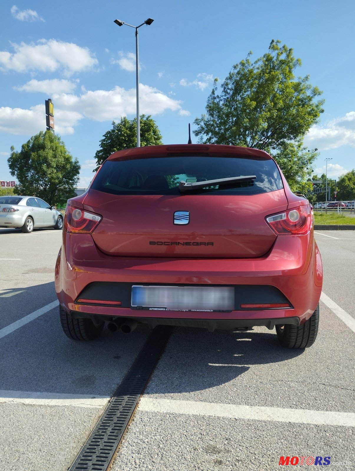 2010' SEAT Ibiza photo #6