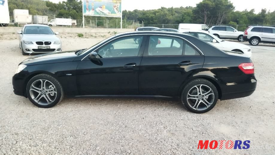 2009' Mercedes-Benz E-Klasa 220 Cdi photo #3