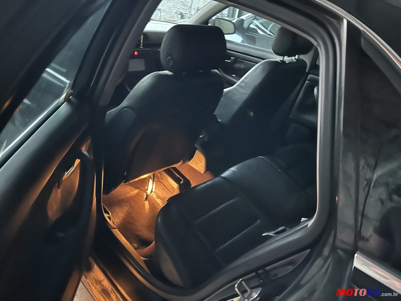 2001' Audi A4 2,5 V6 Tdi photo #3