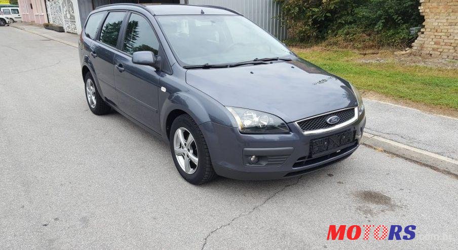 2005' Ford Focus Karavan photo #1