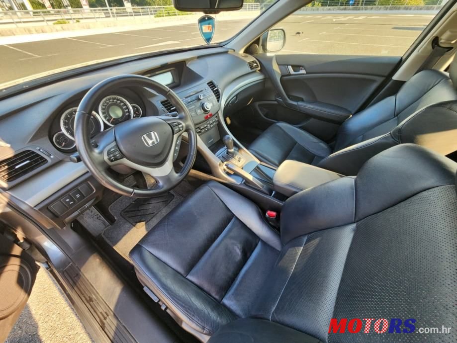 2010' Honda Accord 2,4 I photo #5