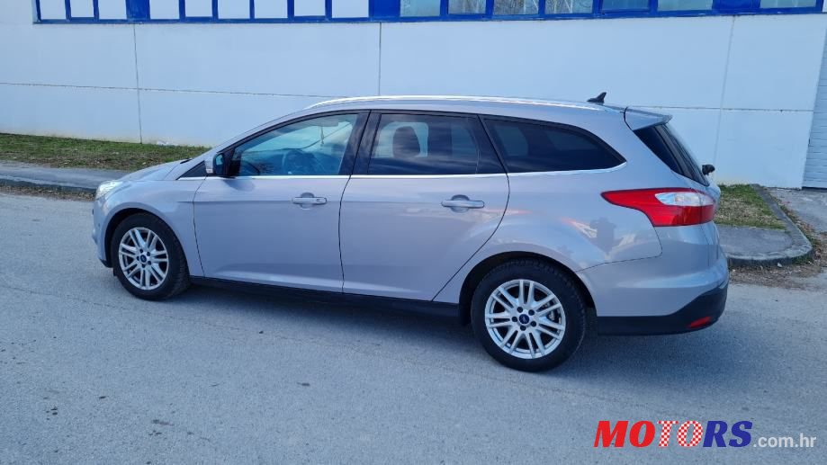 2012' Ford Focus Karavan photo #2