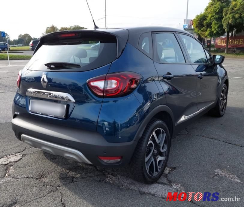2018' Renault Captur photo #5
