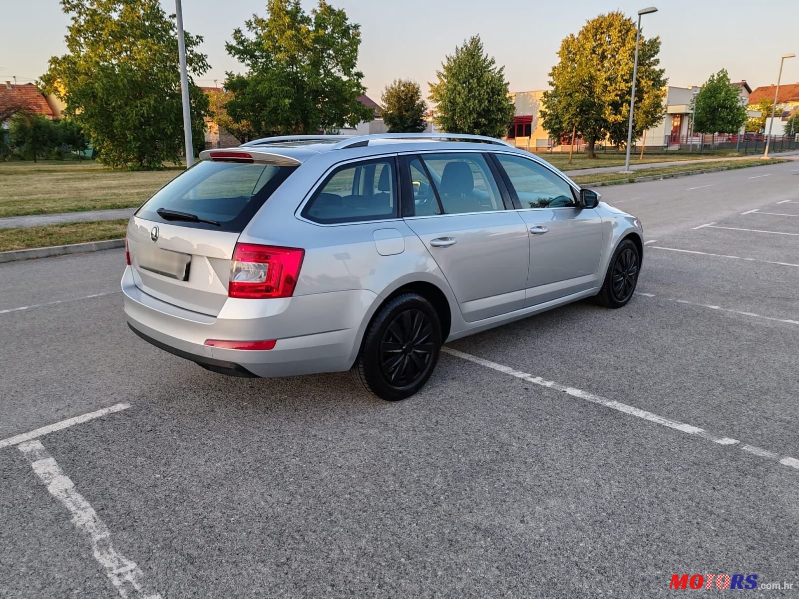 2014' Skoda Octavia Combi photo #4