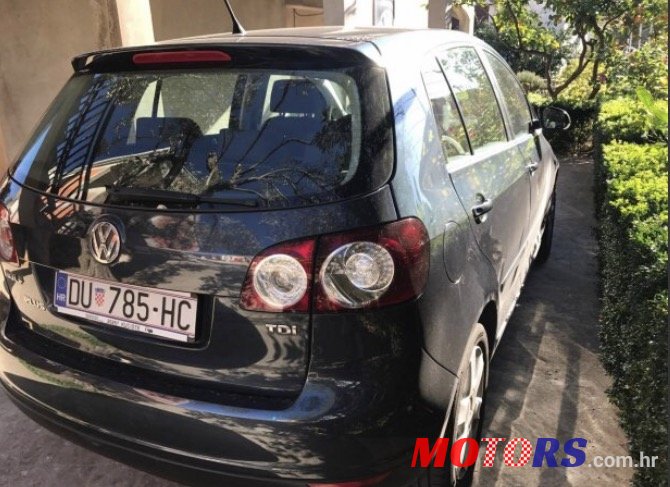 2006' Volkswagen Golf Plus photo #1