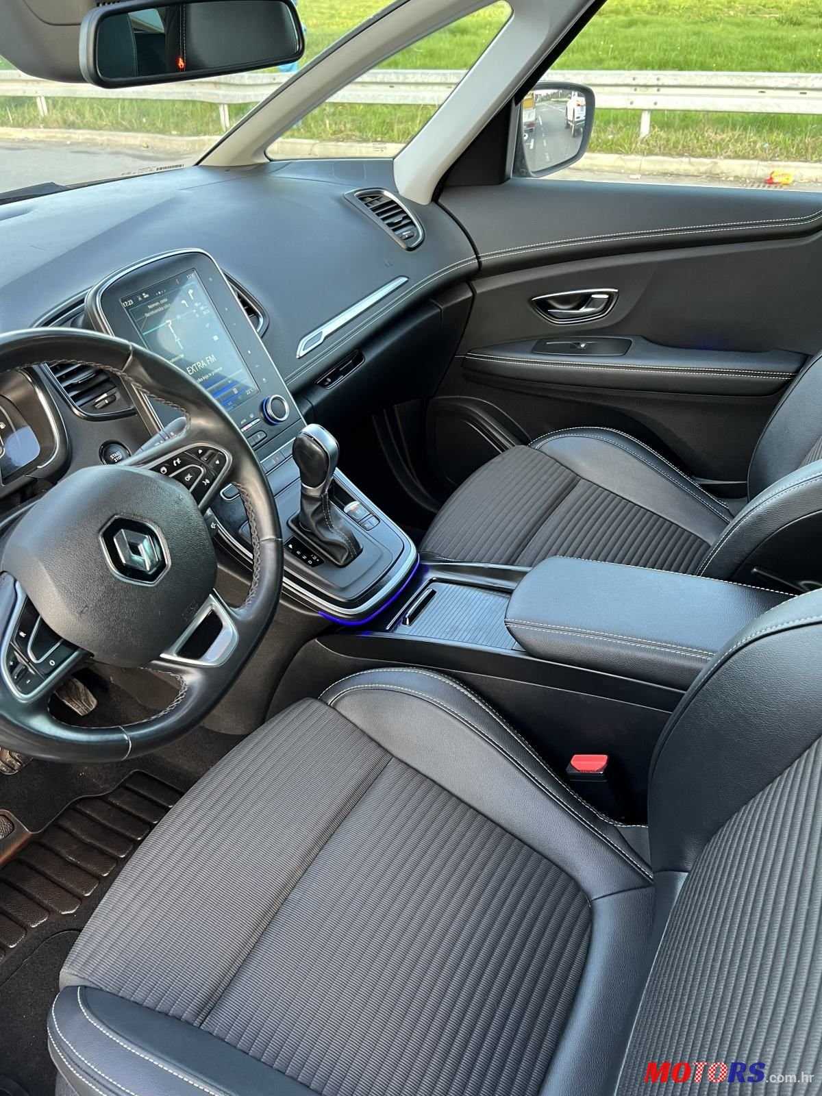 2018' Renault Grand Scenic Dci photo #5