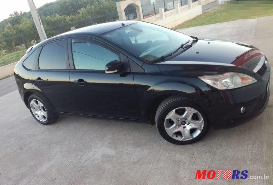 2009' Ford Focus 1,6 photo #1