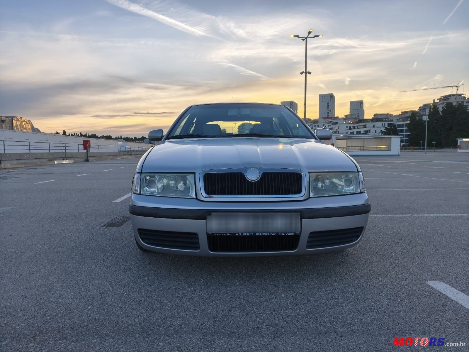 2001' Skoda Octavia 2,0 photo #2