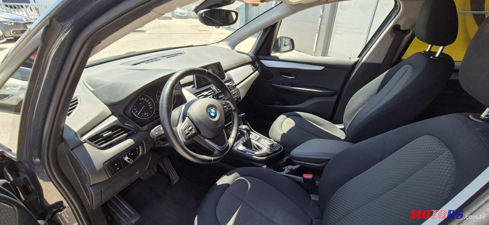 2017' BMW Serija 2 Active Tourer photo #4