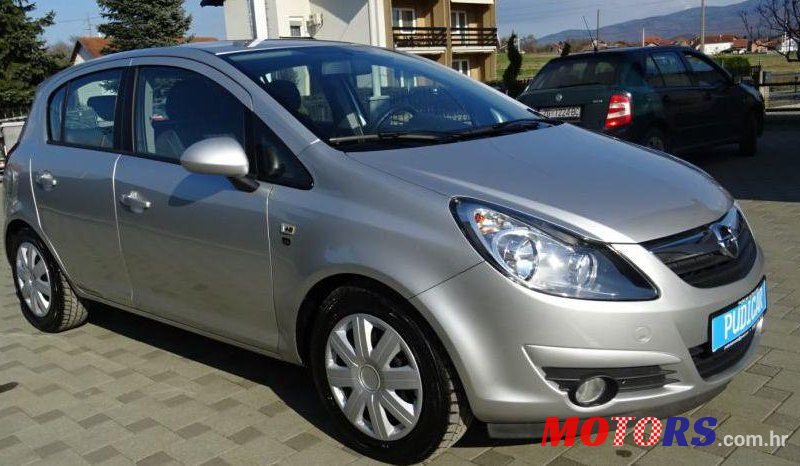 2011' Opel Corsa 111 1,3 Cdti photo #1