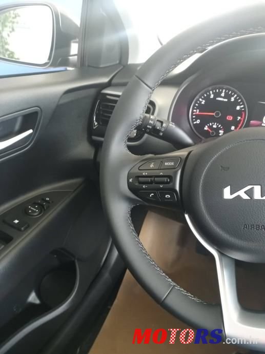 2022' Kia Stonic photo #6