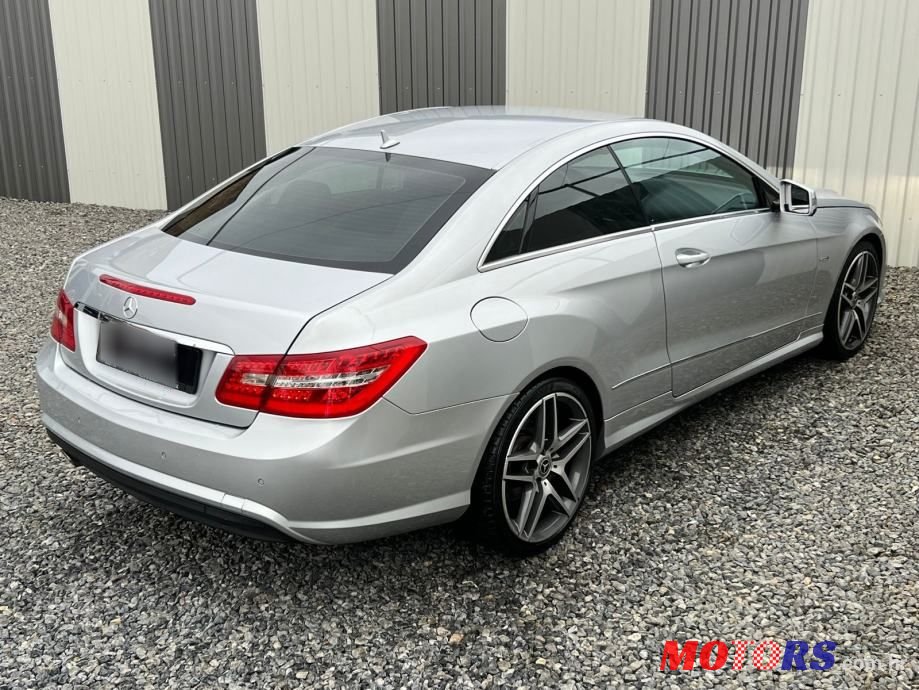 2012' Mercedes-Benz E-Klasa 250 Cdi photo #5