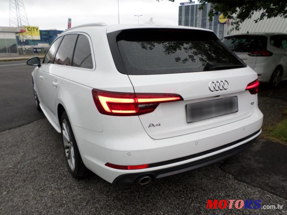 2018' Audi A4 Avant photo #5