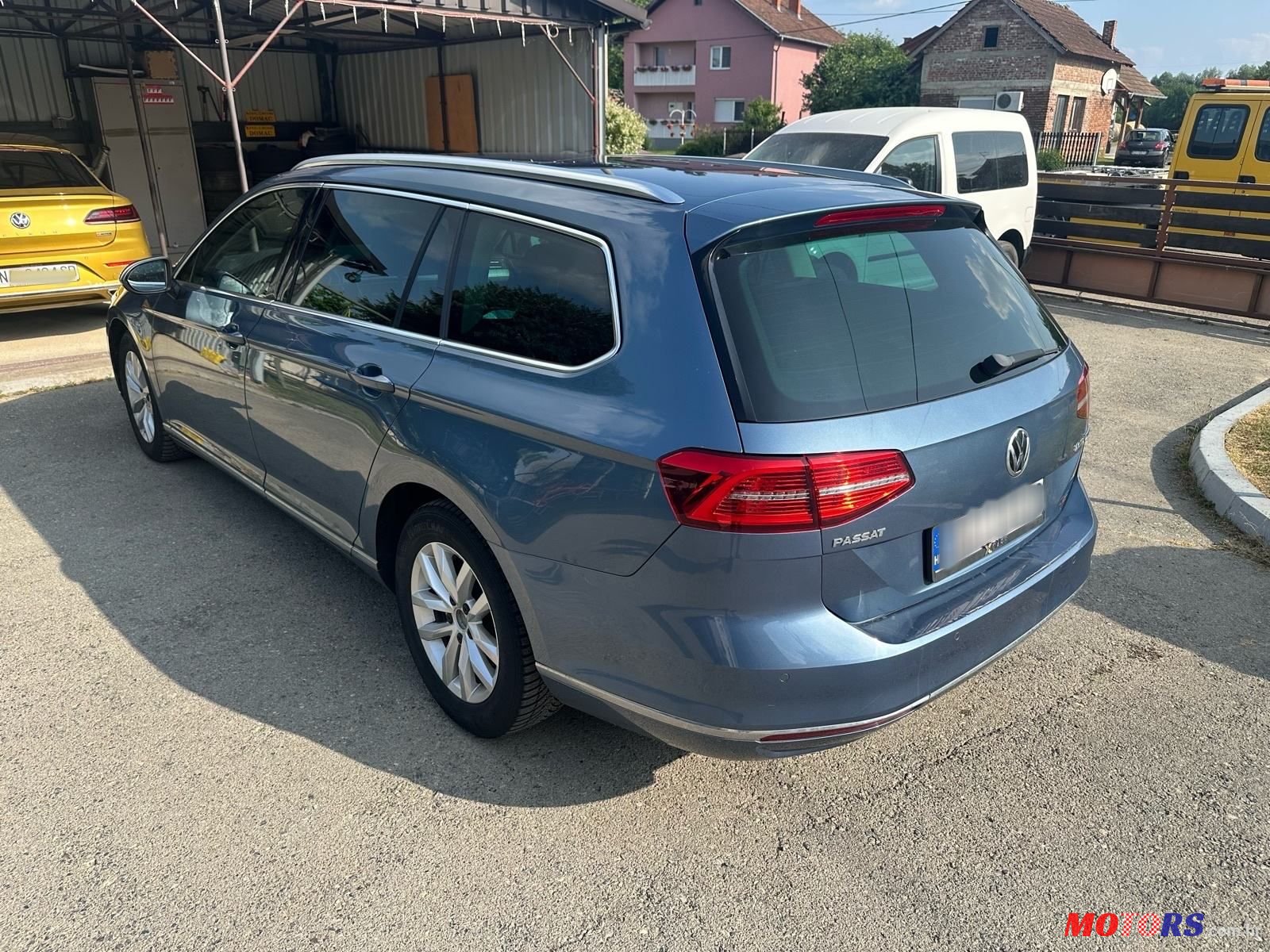 2015' Volkswagen Passat Variant photo #4