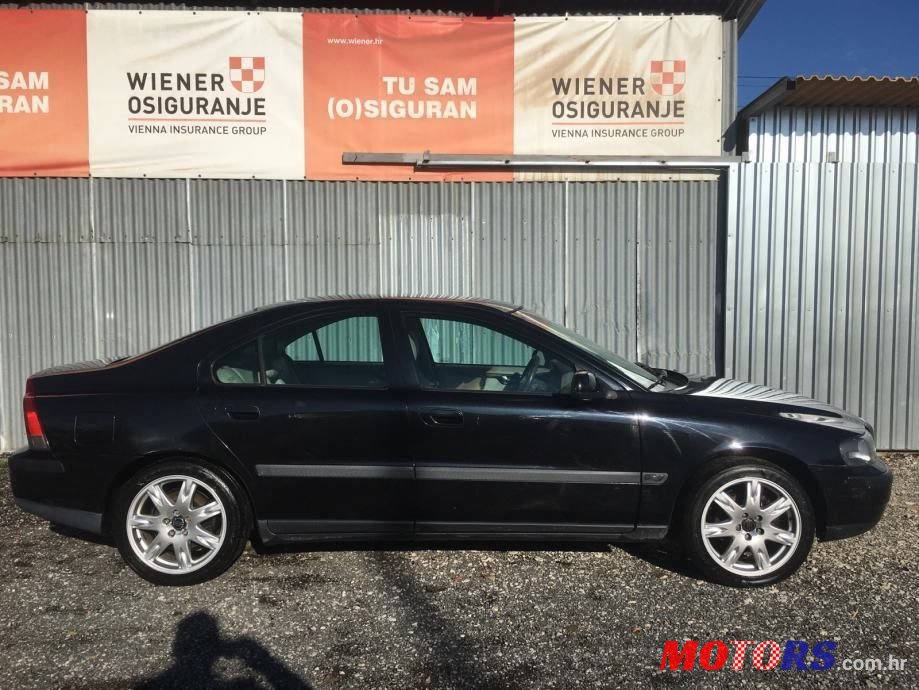 2003' Volvo S60 D5 photo #1