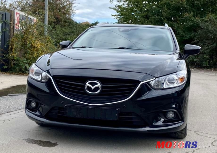 2014' Mazda 6 Sport Combi photo #2
