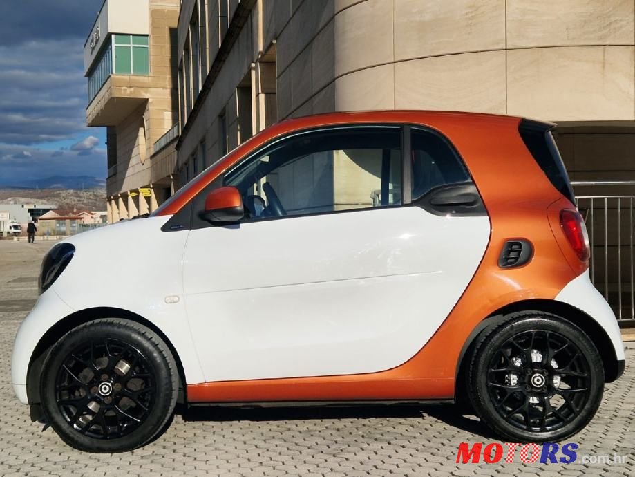 2016' Smart Fortwo photo #5