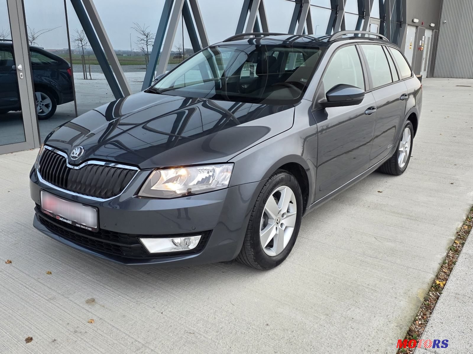2015' Skoda Octavia Combi photo #2