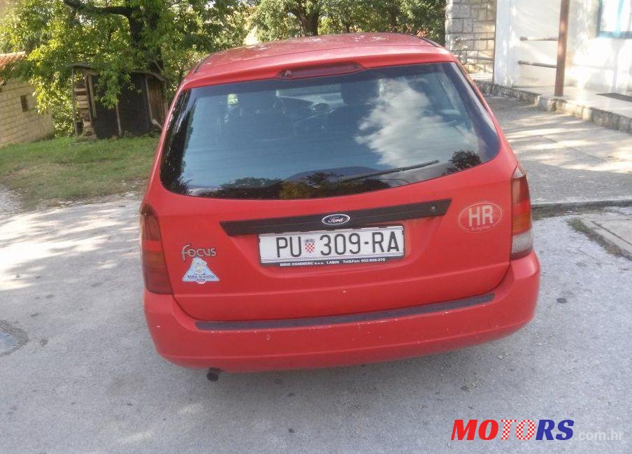 2001' Ford Focus 1,4 photo #2